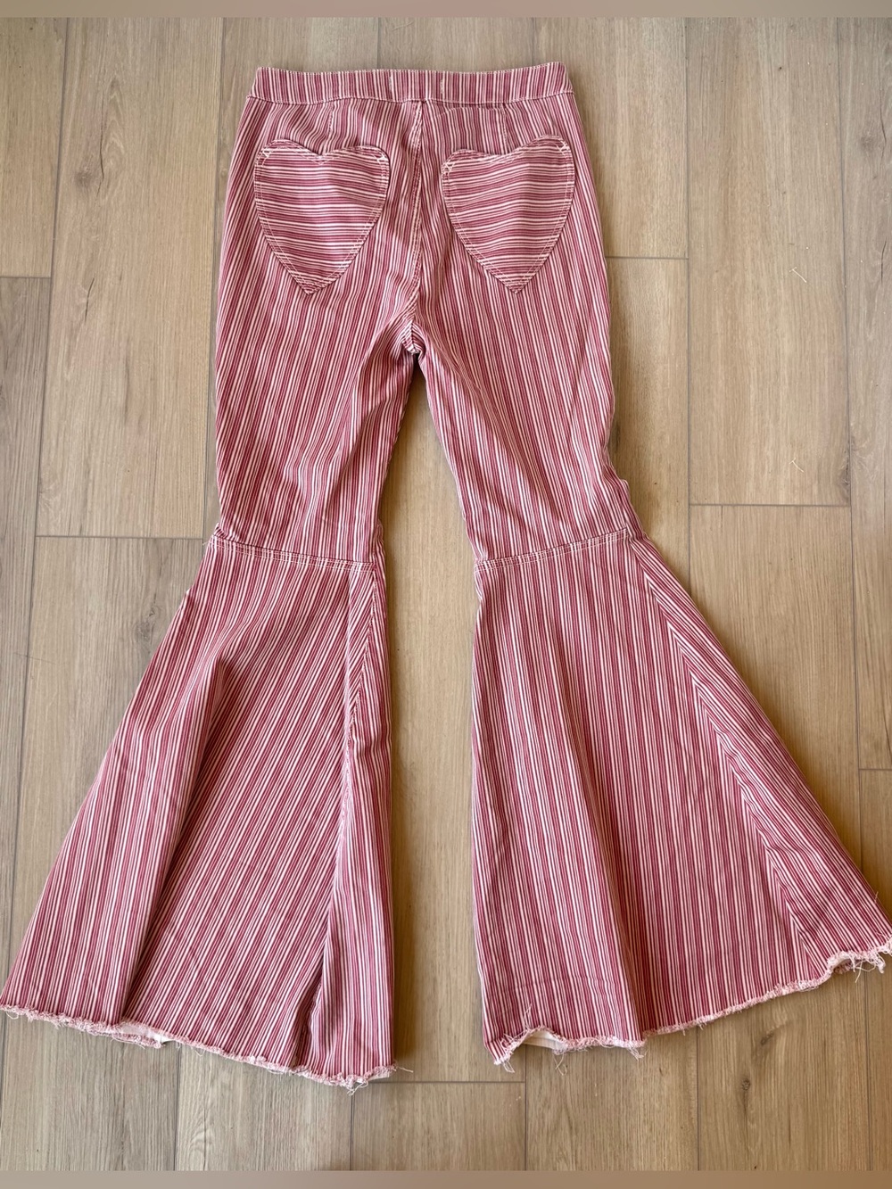 Free People Be Mine Heart Pocket Bell Bottoms 30 - Picture 10 of 15